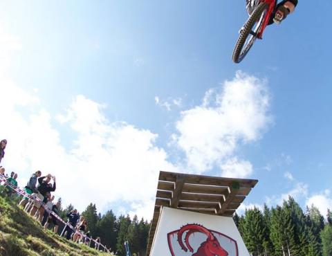 jump josh bryceland_val di sole world cup the finals DH