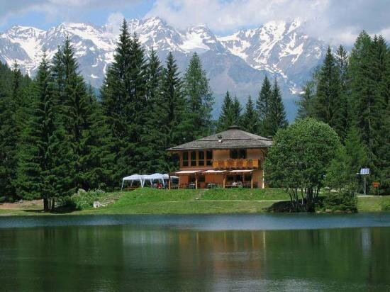 Chalet Lago dei Caprioli