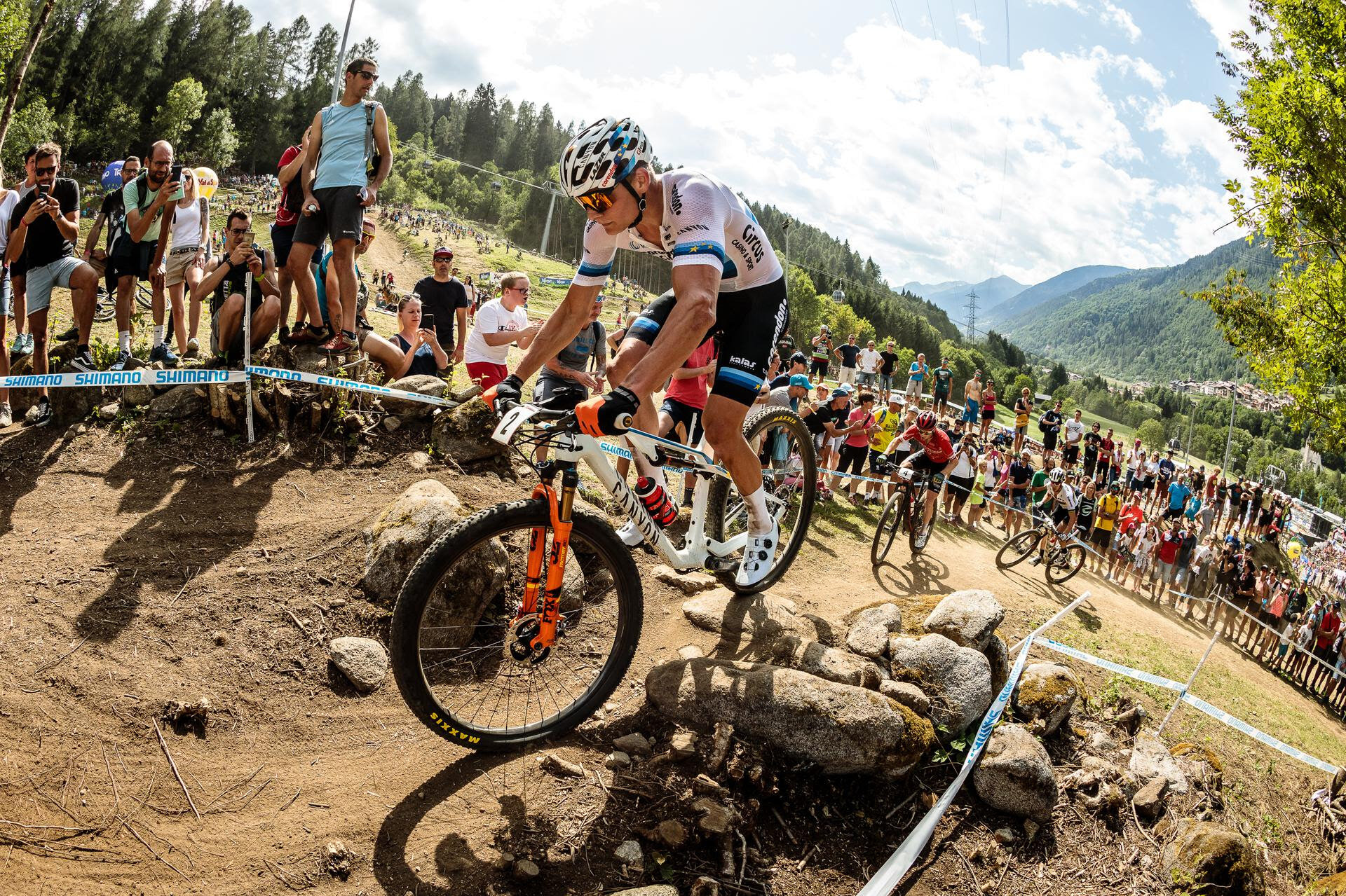 Mondiale MTB in Val di Sole, ecco gli iscritti: Van der Poel e Pidcock guidano la caccia all’iride