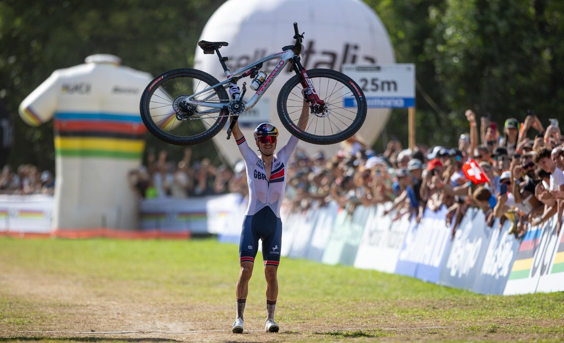 Pidcock and Frei break clear to UCI XCO World titles in Val di Sole-Trentino