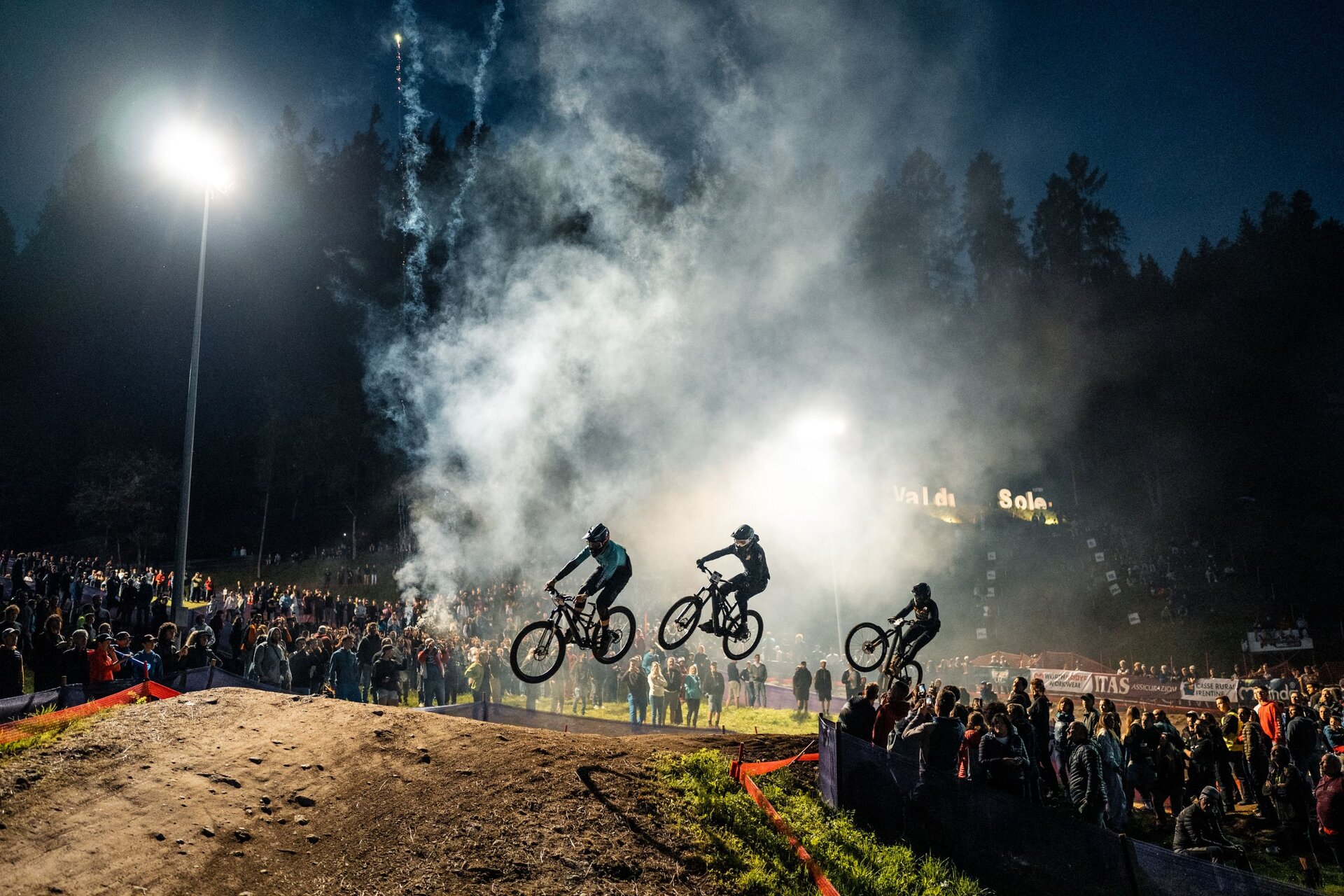 4X PRO TOUR