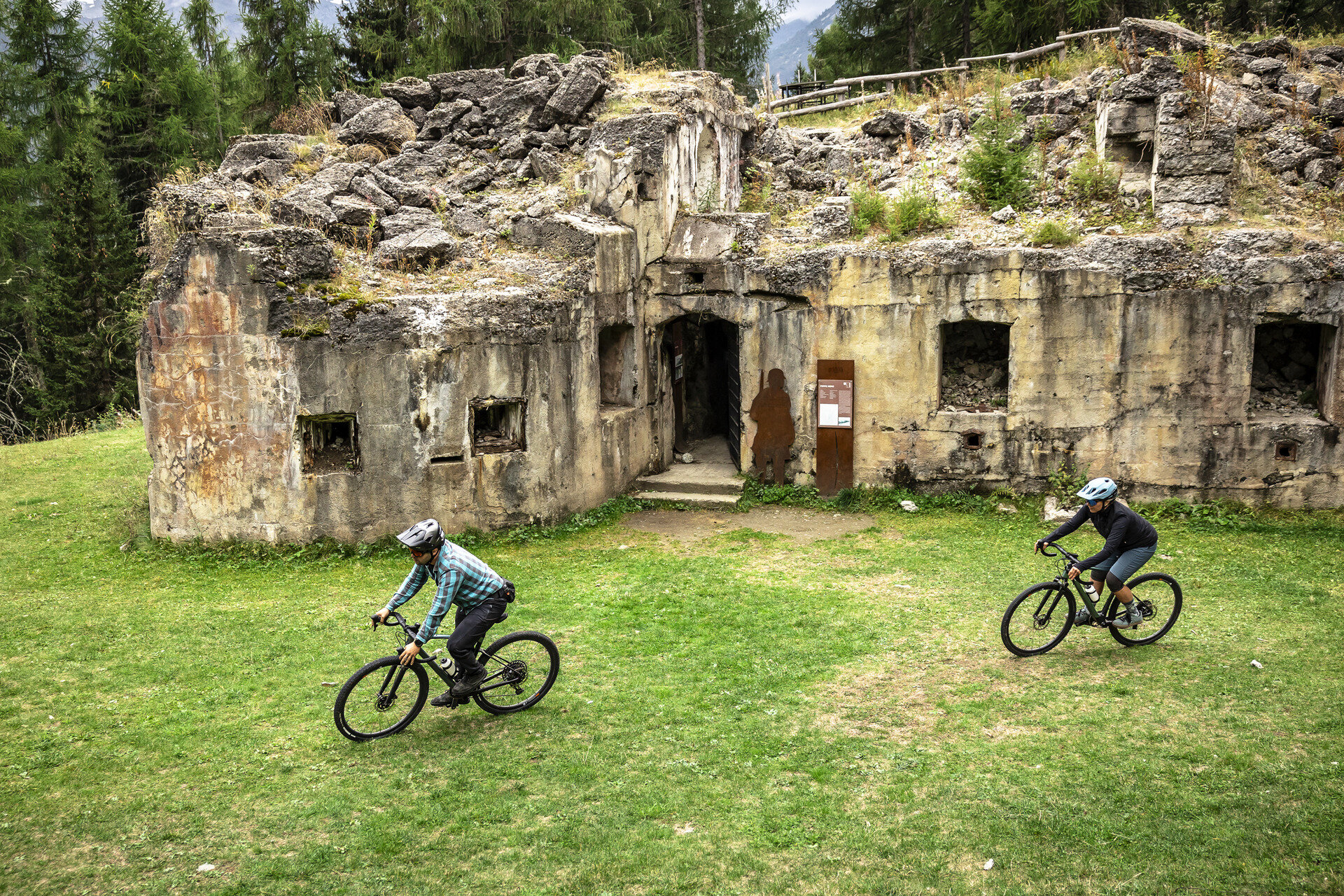 Alpine Gravel Passo Tonale Web Ph. Alex Luise GIANT (286)